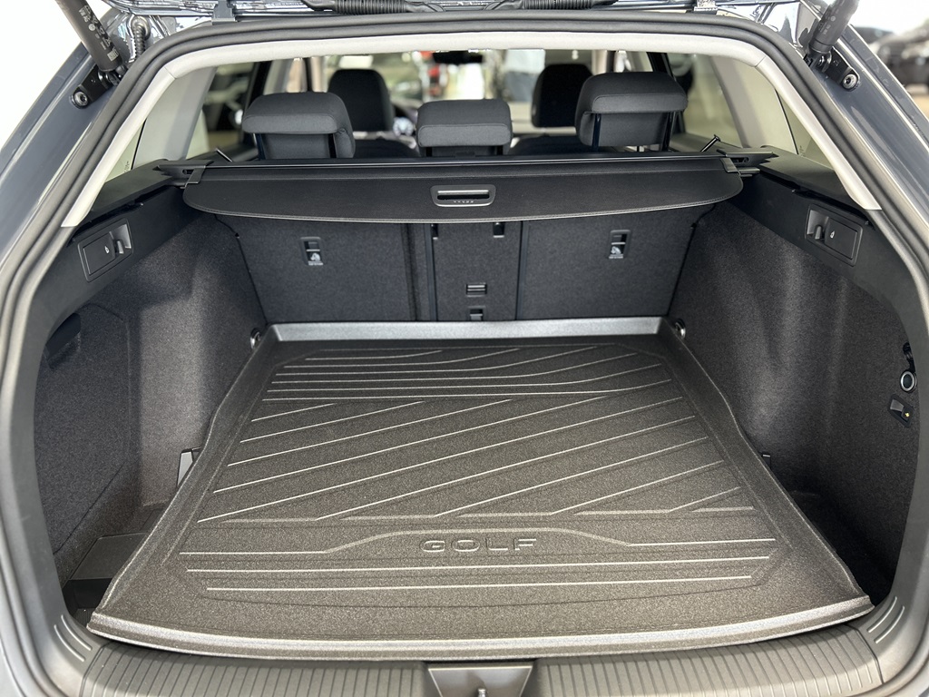 Volkswagen Golf Sportscombi DLH34W