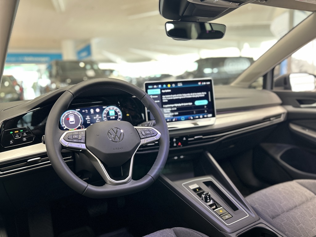 Volkswagen Golf Sportscombi DLH34W