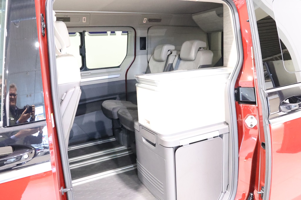 Volkswagen T7 California DLK34K