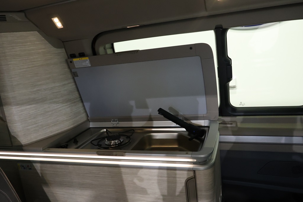 Volkswagen T7 California DLK34K