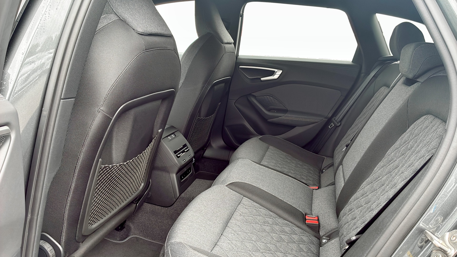 Audi A5 Avant DLL52D