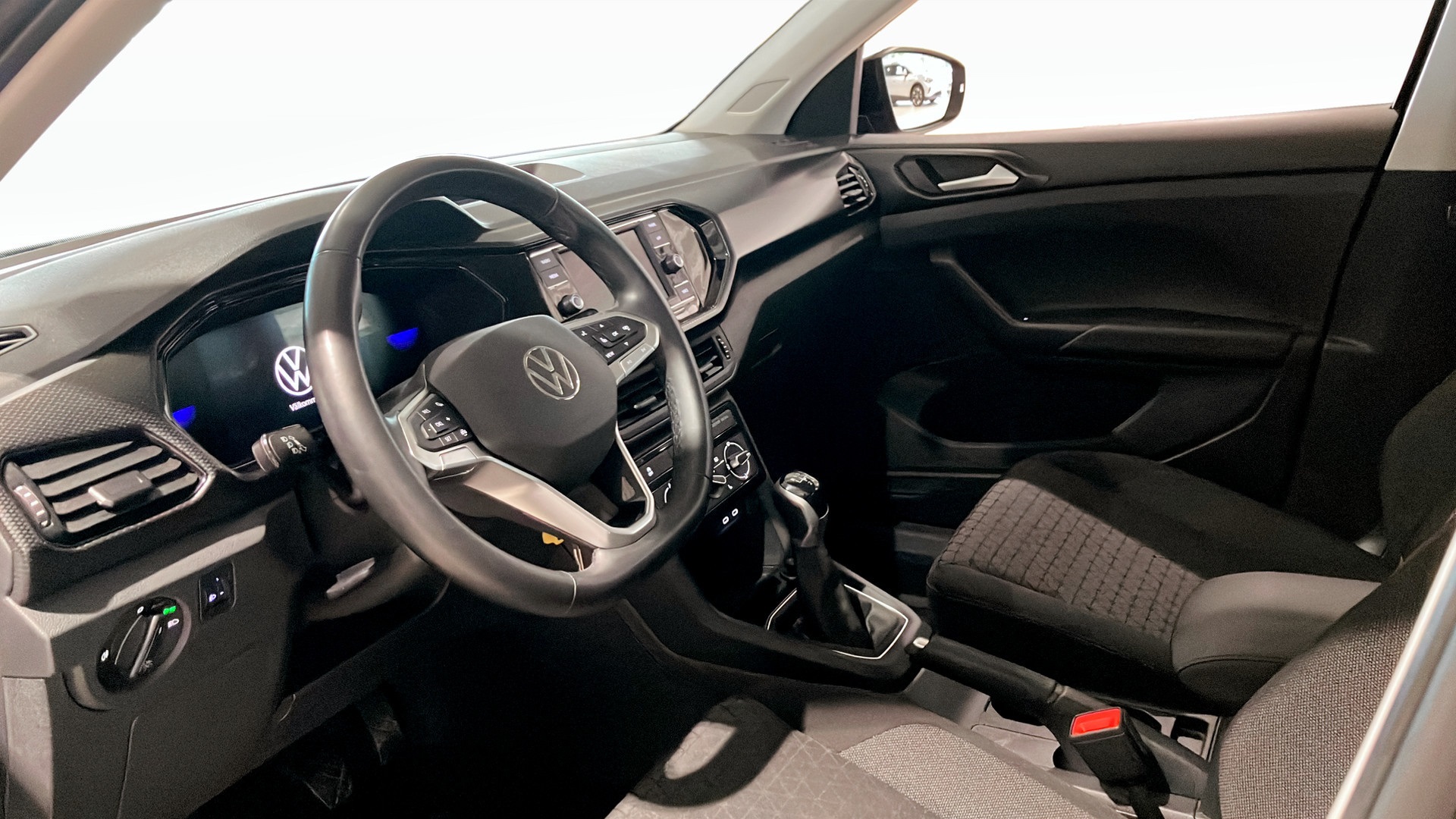 Volkswagen T-Cross DMJ34J