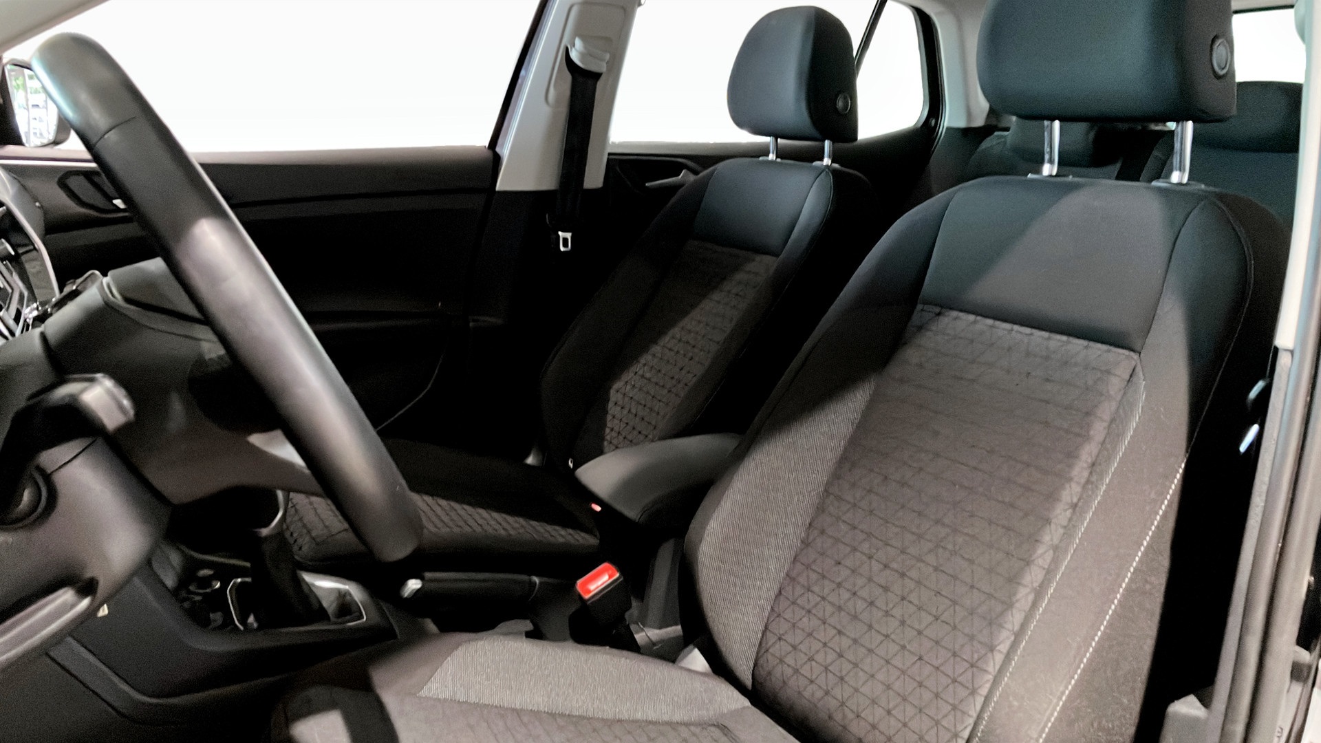 Volkswagen T-Cross DMJ34J