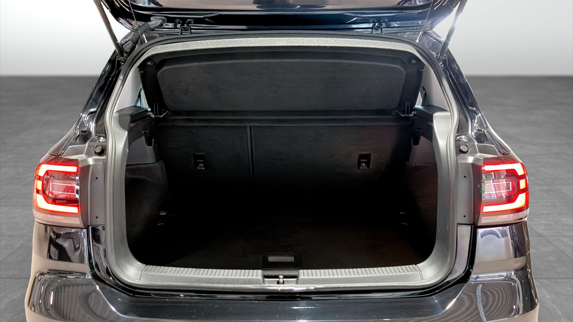 Volkswagen T-Cross DMJ34J