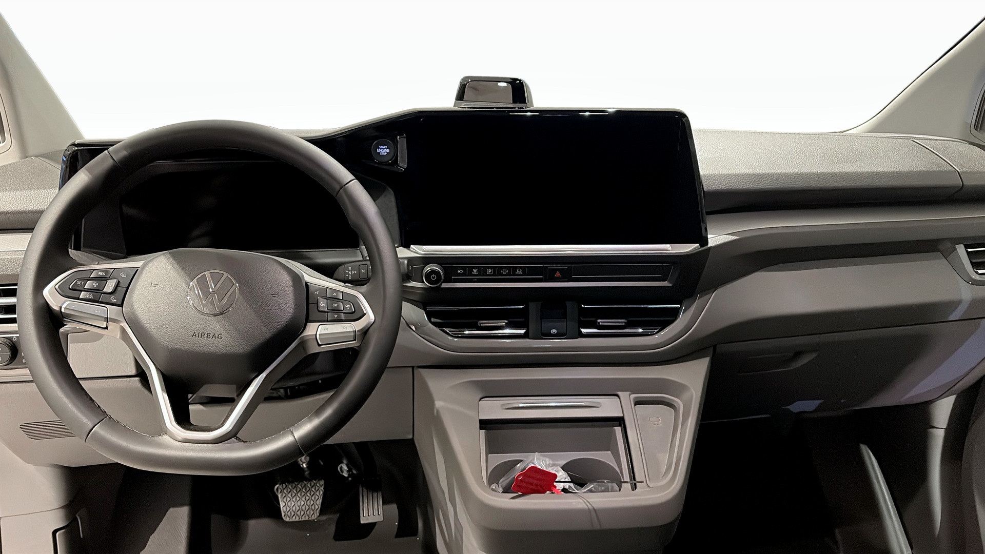 Volkswagen T7 Transporter Kombi DNJ52A