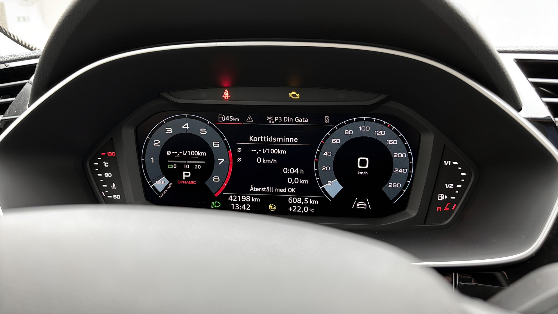 Audi Q3 DNL34D
