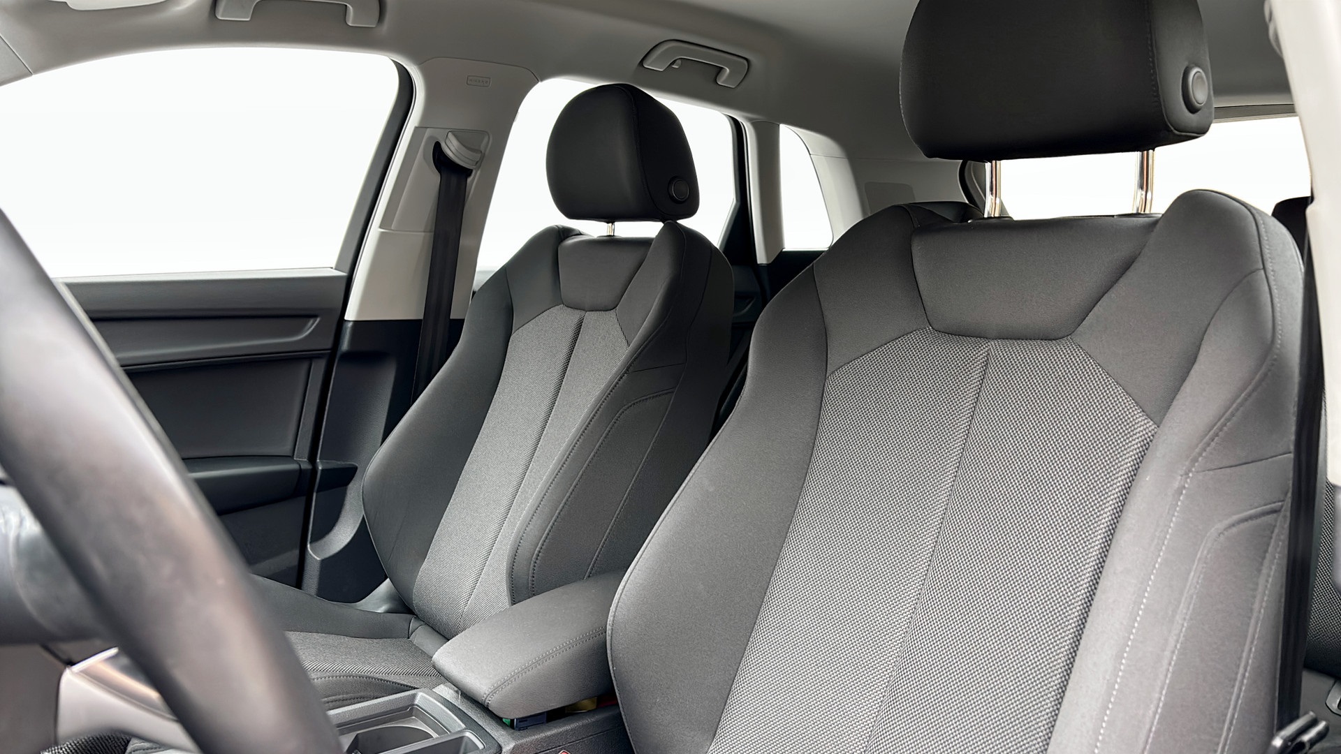 Audi Q3 DNL34D