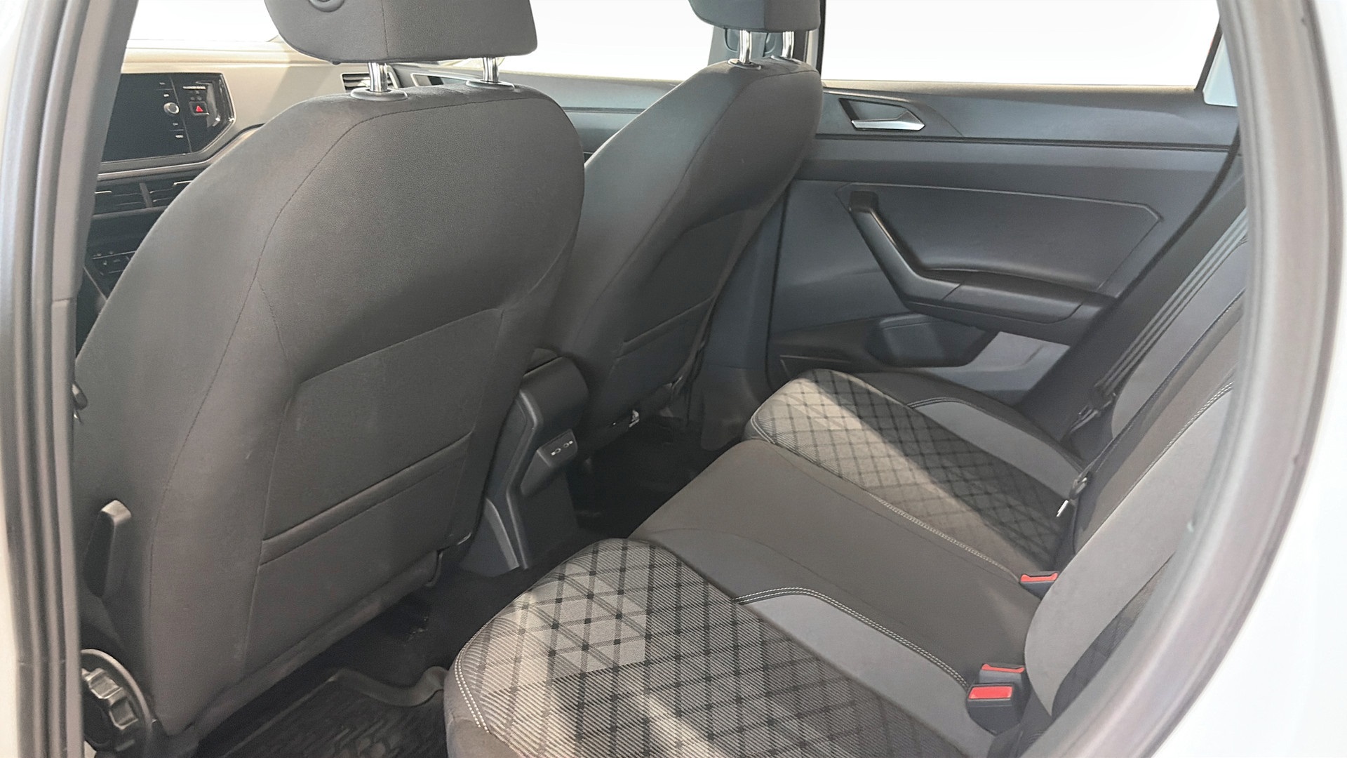 Volkswagen Taigo DOC51A