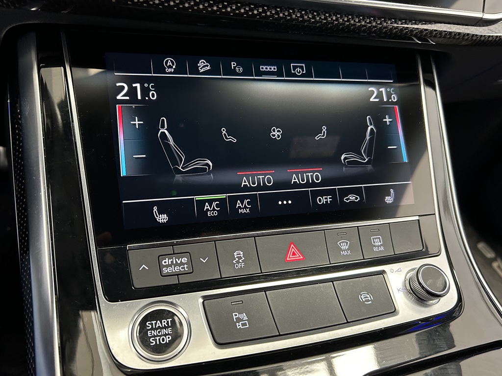Audi Q8 DPJ00F