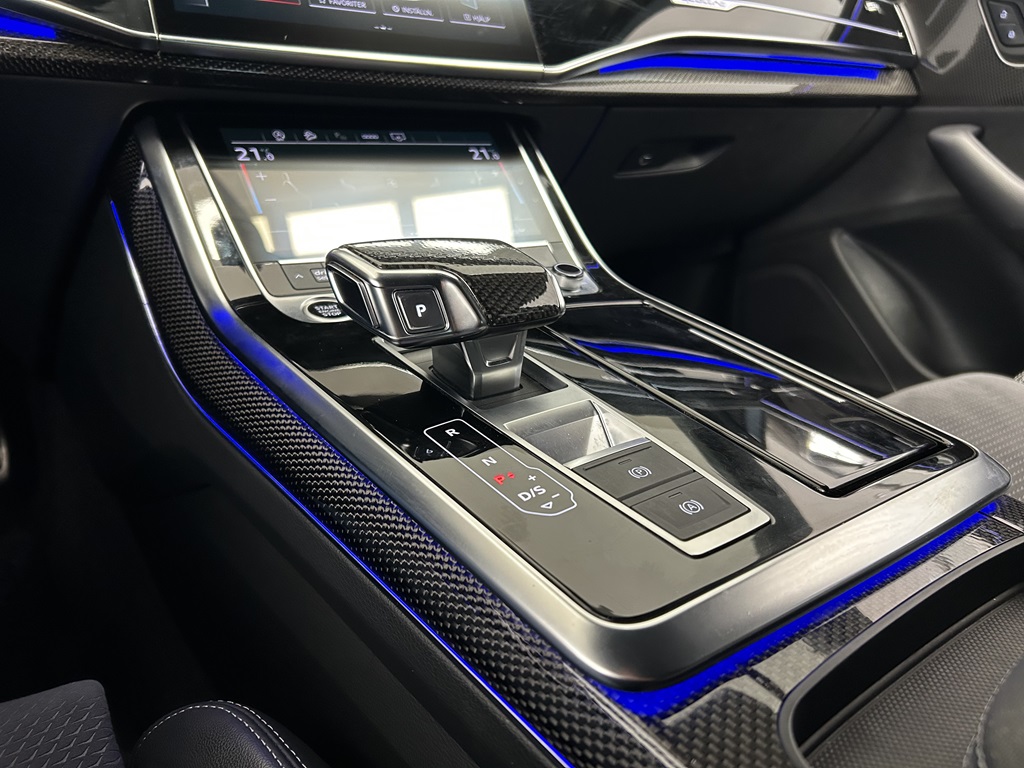 Audi Q8 DPJ00F
