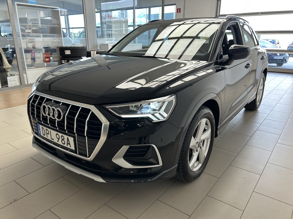 Audi Q3 DPL98A