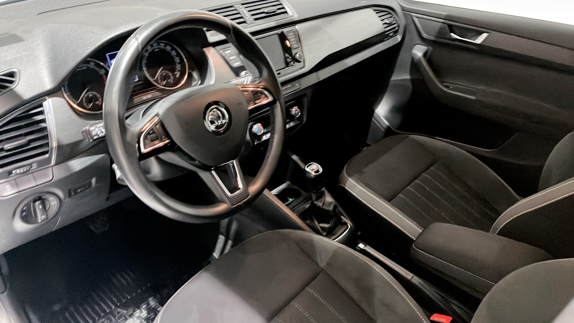 Skoda Fabia DSR15H
