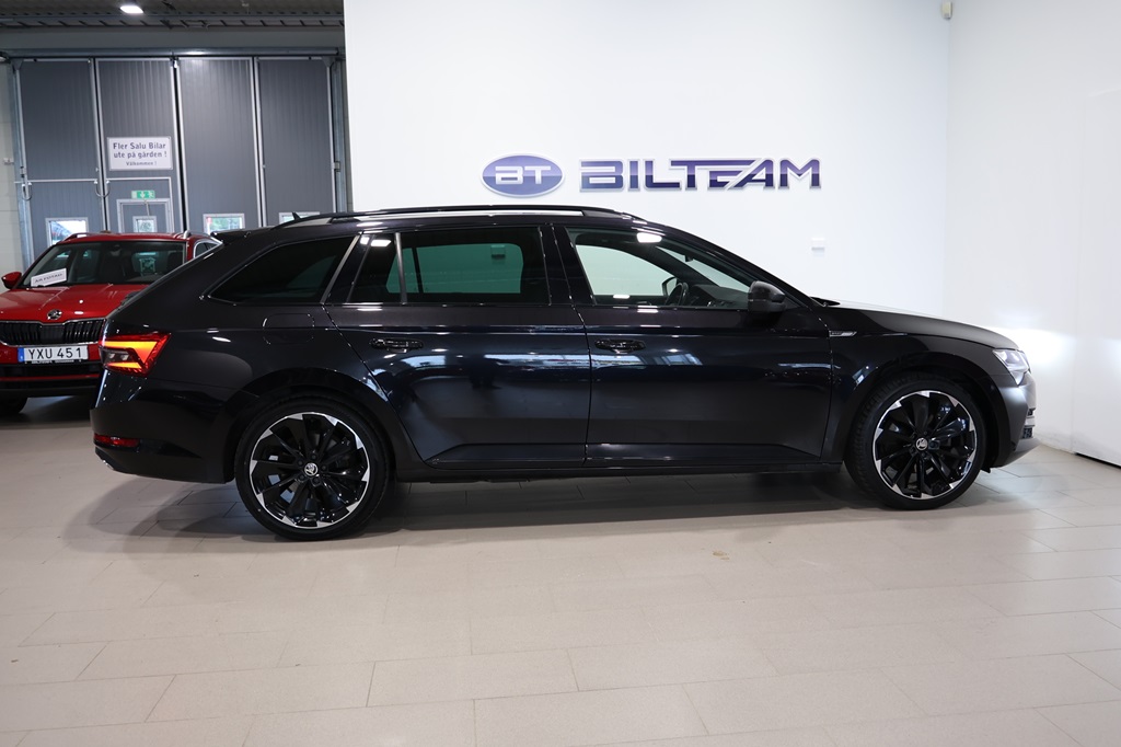 Skoda Superb Combi DSY25F