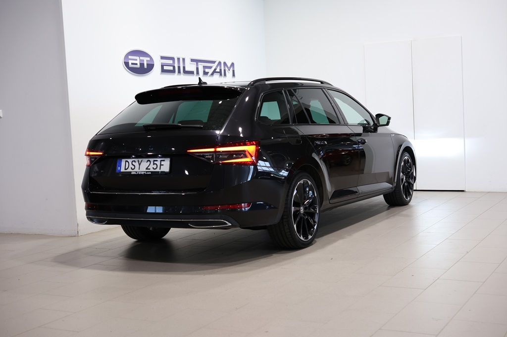 Skoda Superb Combi DSY25F