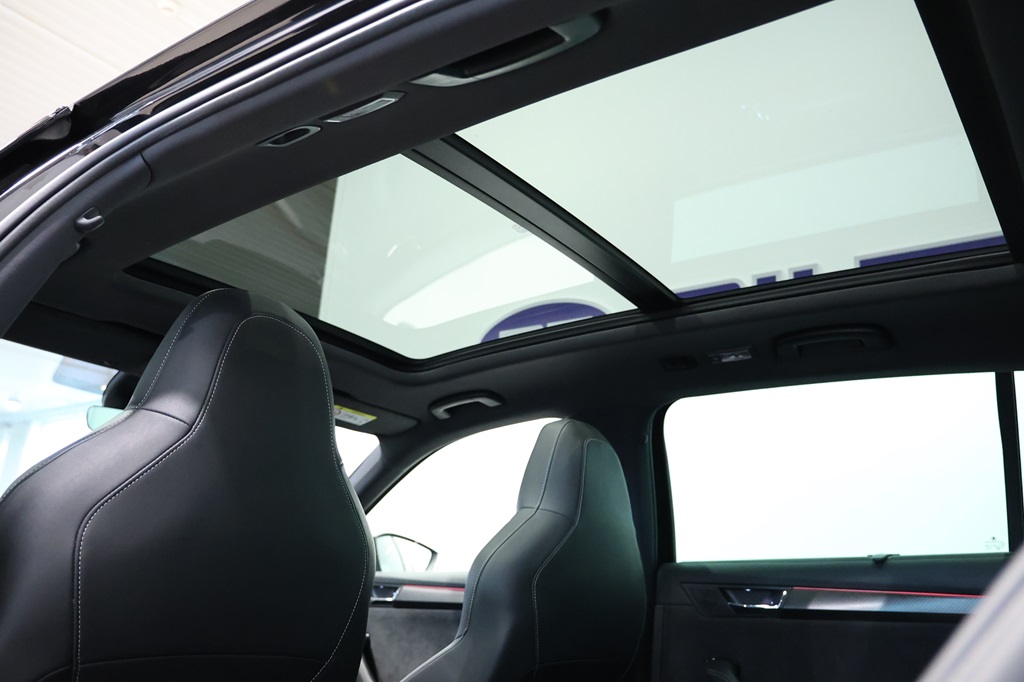 Skoda Superb Combi DSY25F