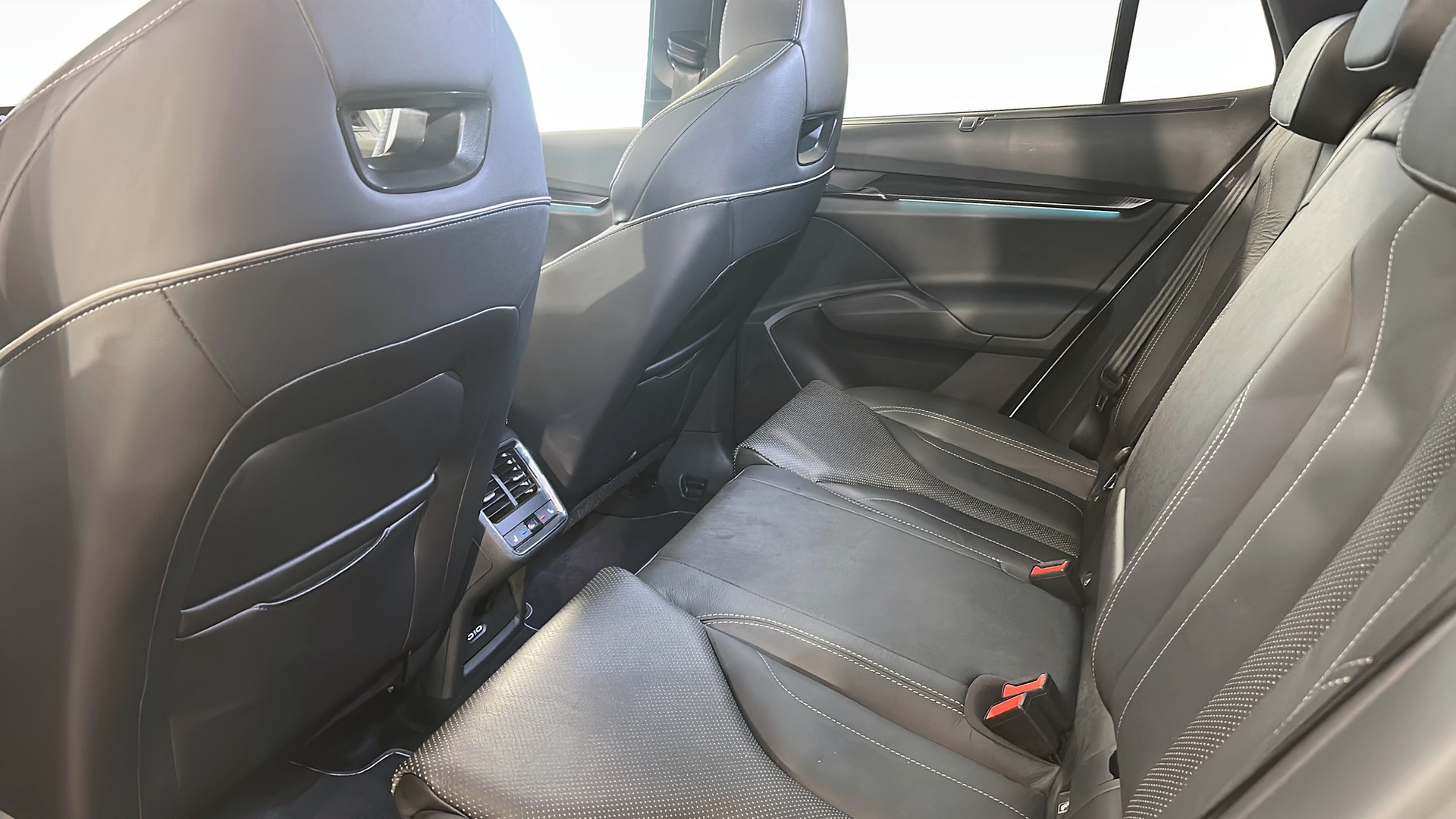 Skoda Enyaq Coupé DTB33L