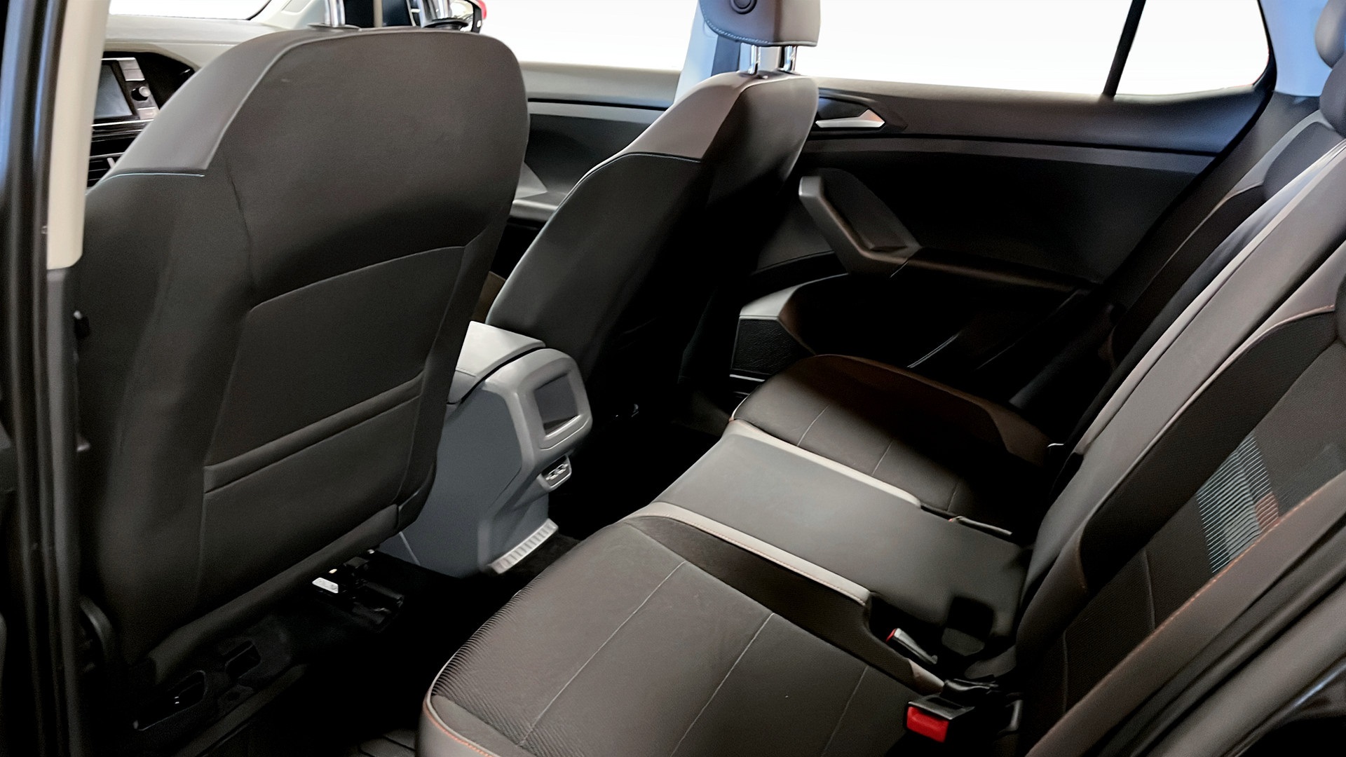 Volkswagen T-Cross DTT26A