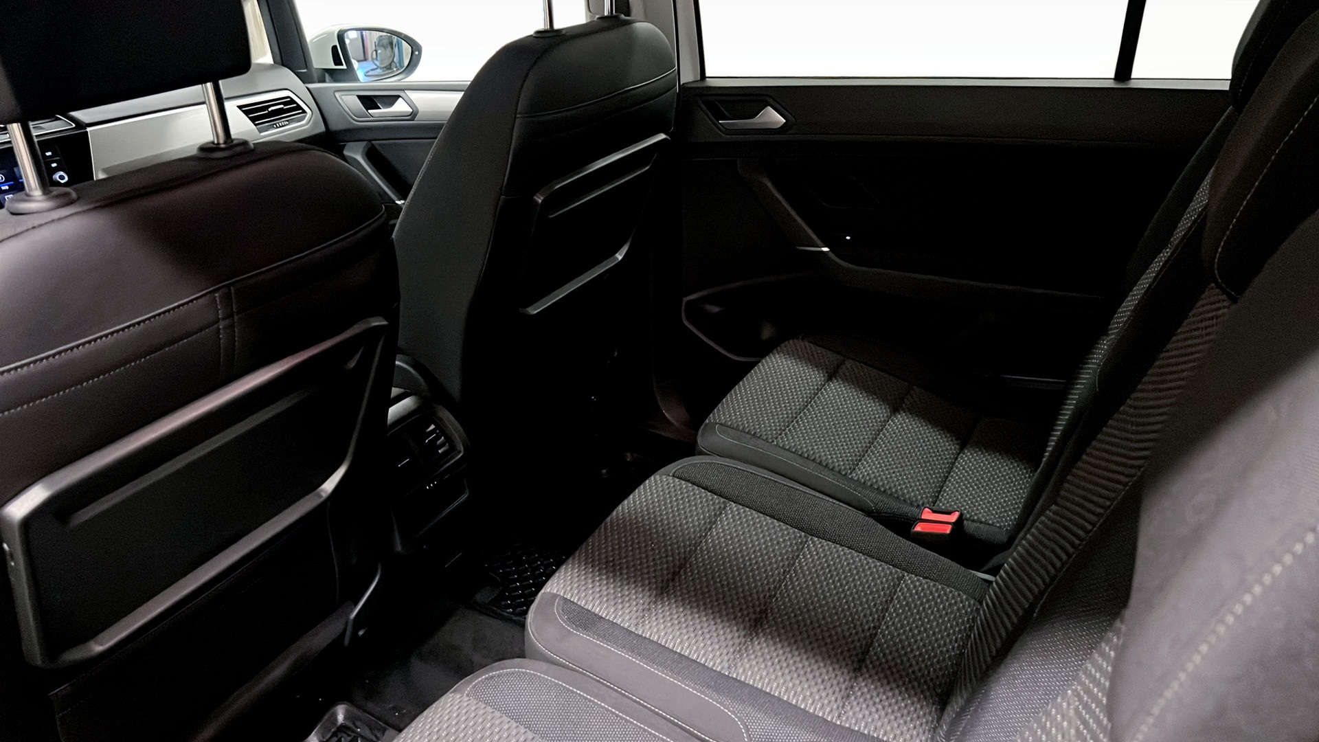Volkswagen Touran DUF98B