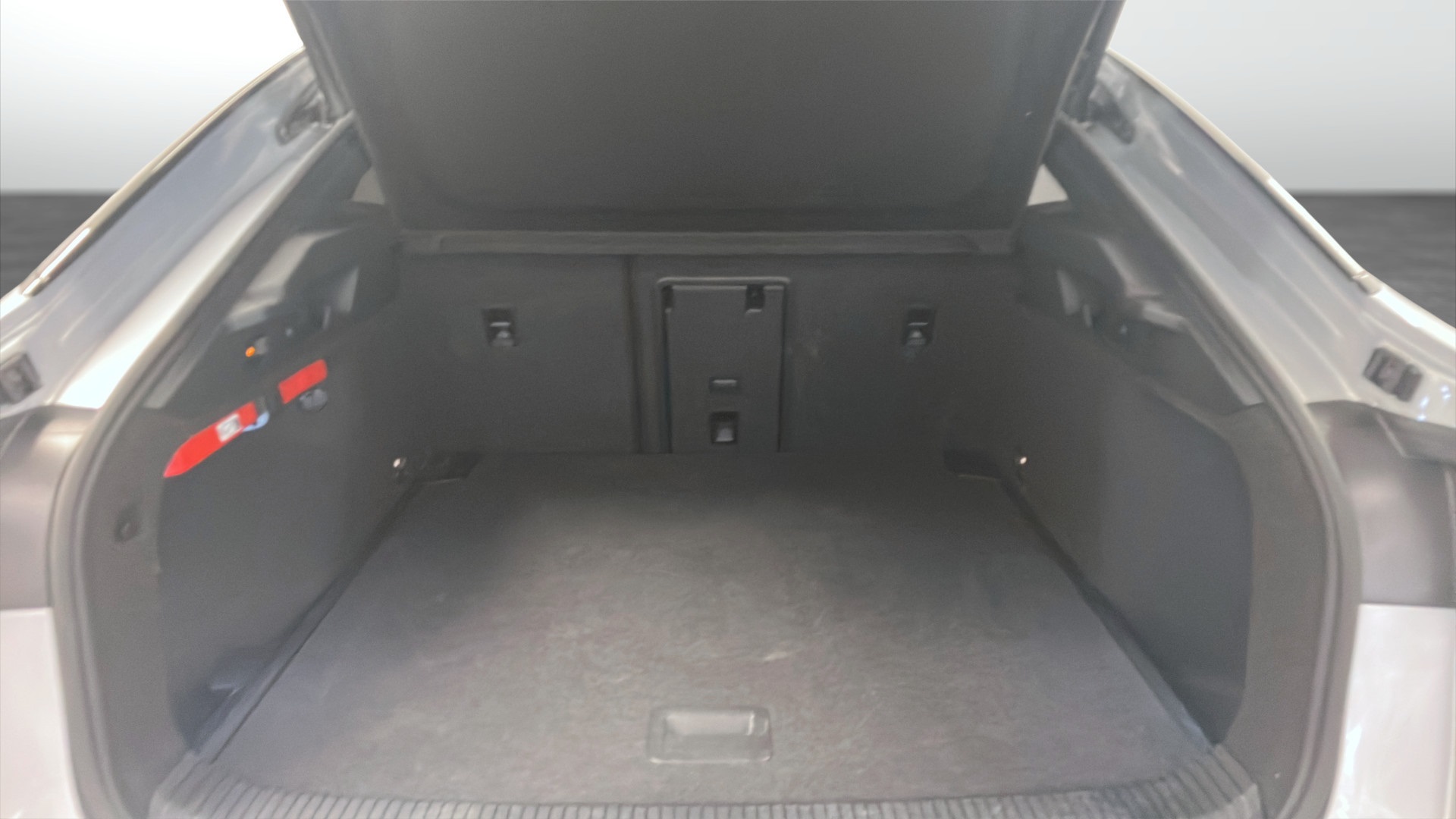 Volkswagen ID.7 DWH13H