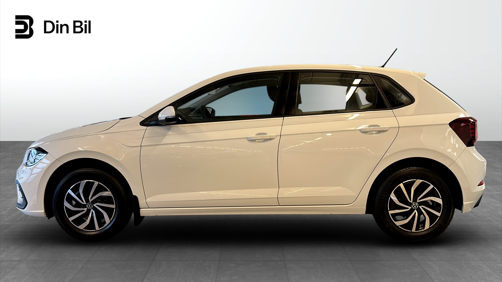 Volkswagen Polo DWL34W