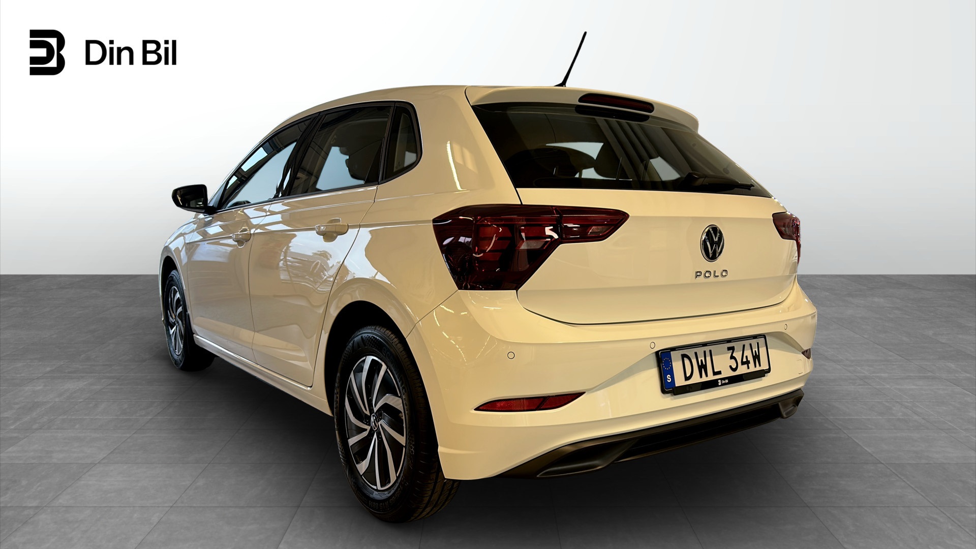 Volkswagen Polo DWL34W