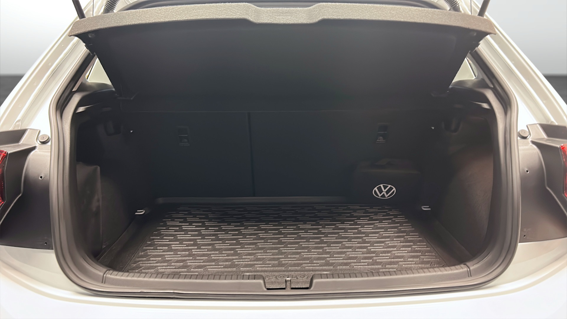 Volkswagen Polo DWL34W