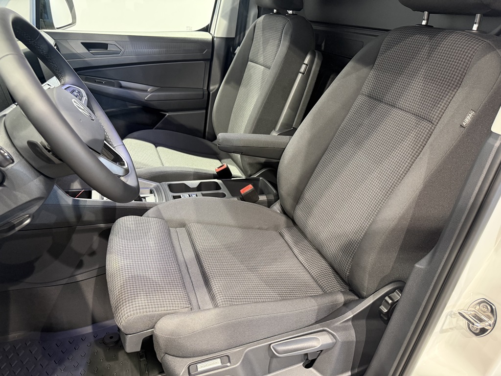 Volkswagen Caddy Maxi Cargo DXH98U