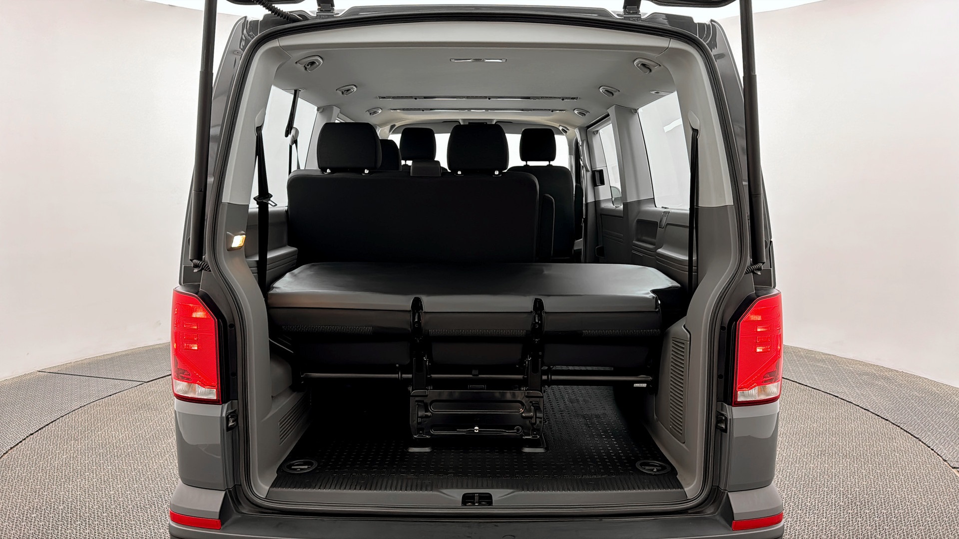 Volkswagen T6 Transporter DXK33K