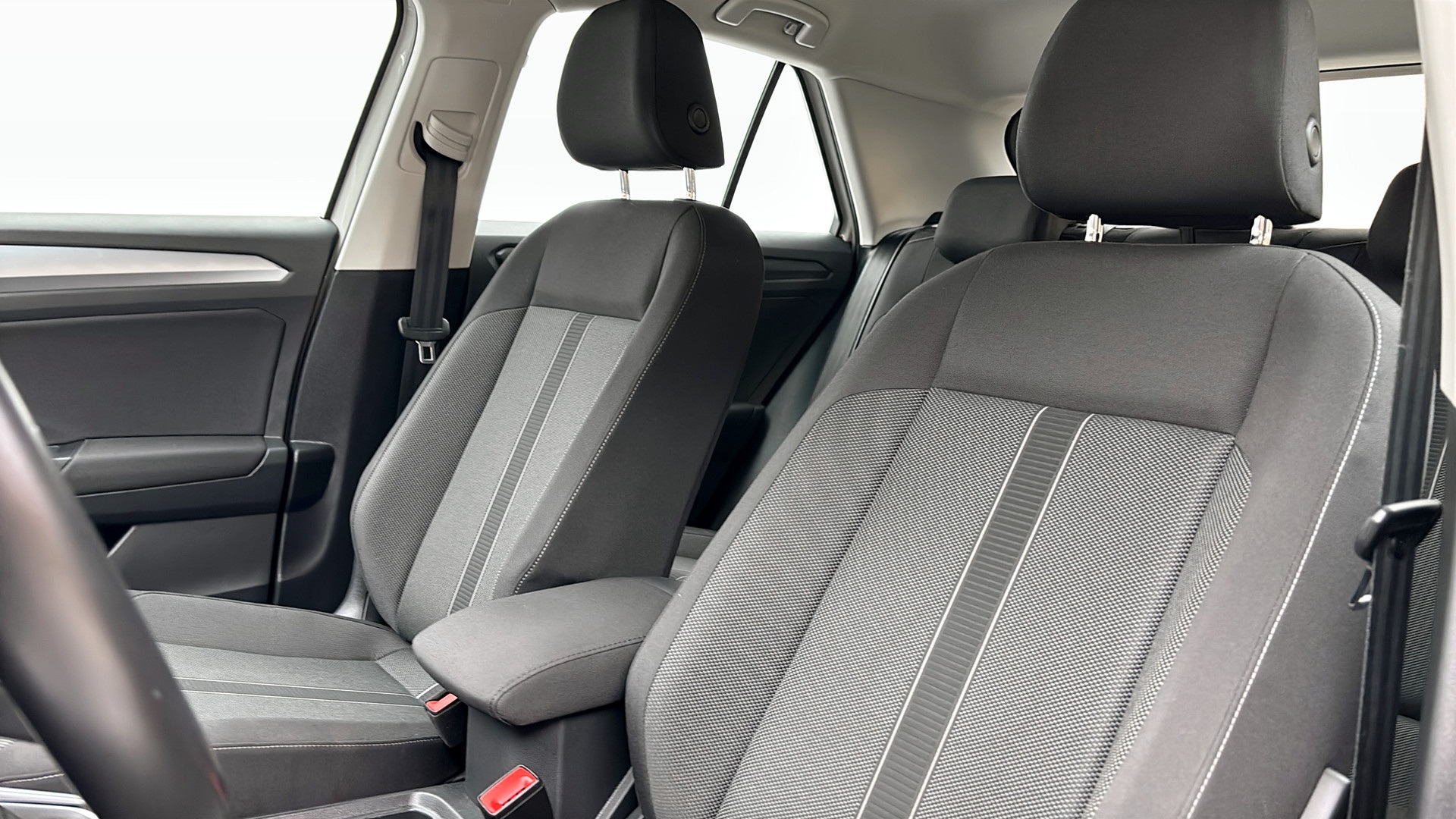 Volkswagen T-Roc DXN96B