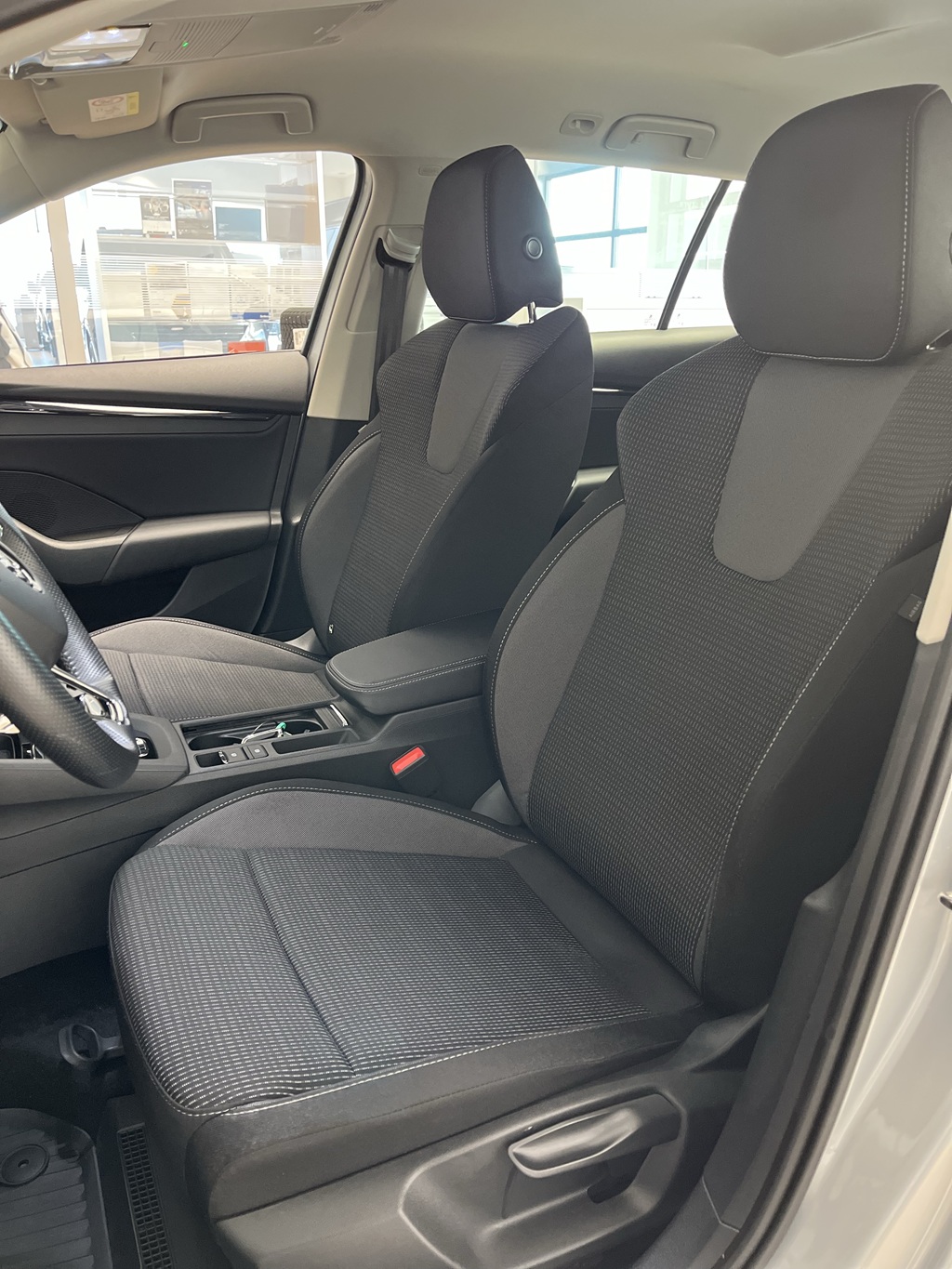Skoda Octavia Combi DXR01G