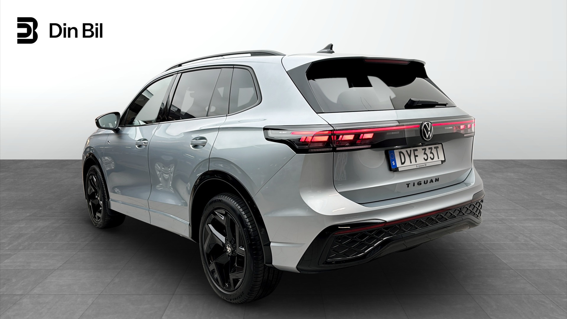 Volkswagen Tiguan DYF33T
