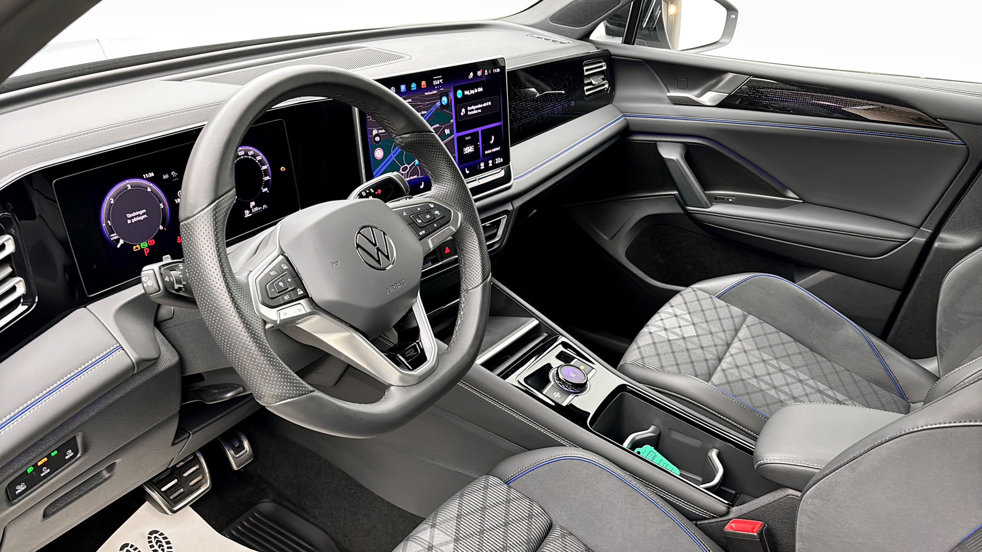 Volkswagen Tiguan DYF33T
