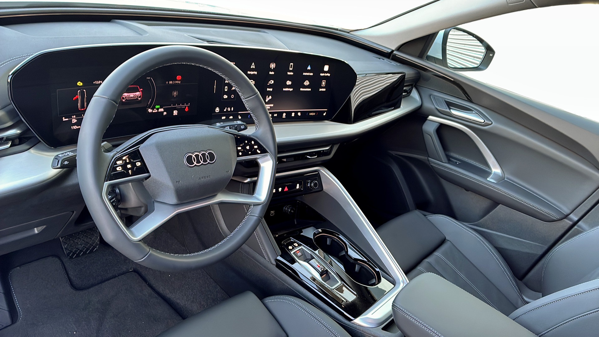 Audi Q5 Sportback DYJ35E