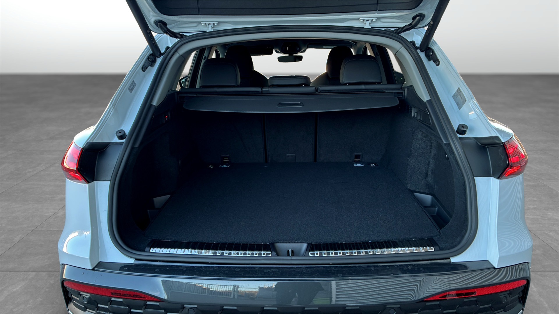 Audi Q5 Sportback DYJ35E