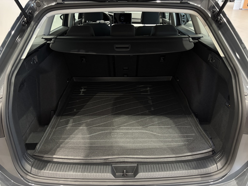 Volkswagen Golf Sportscombi DYK13X