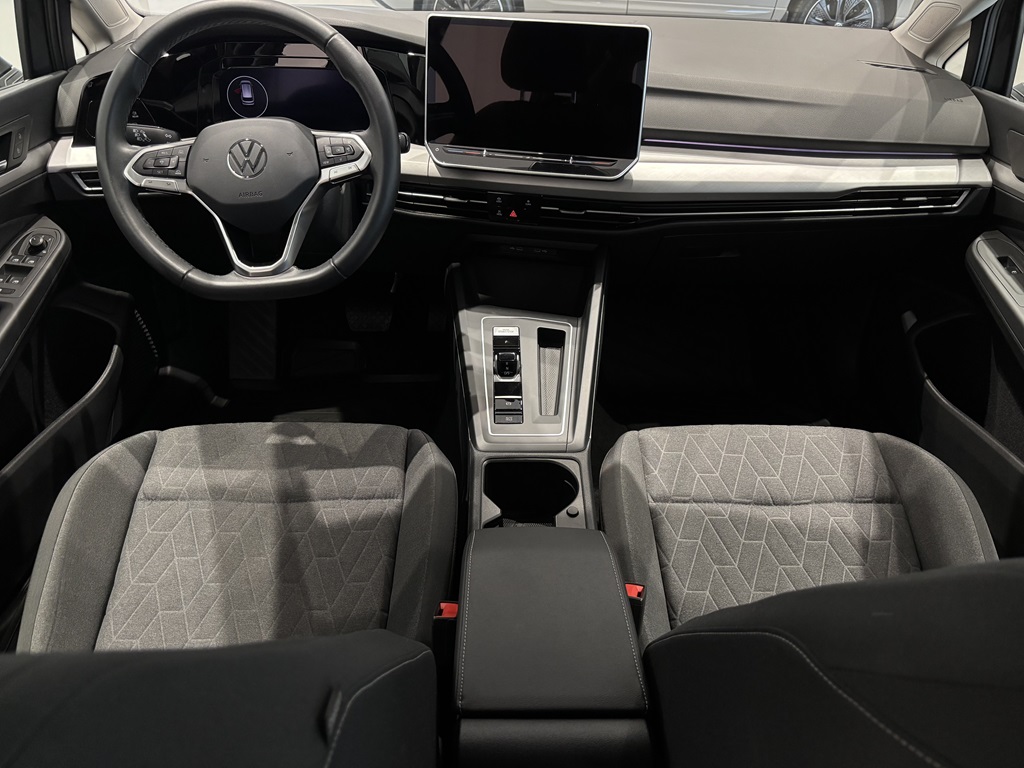 Volkswagen Golf Sportscombi DYK13X