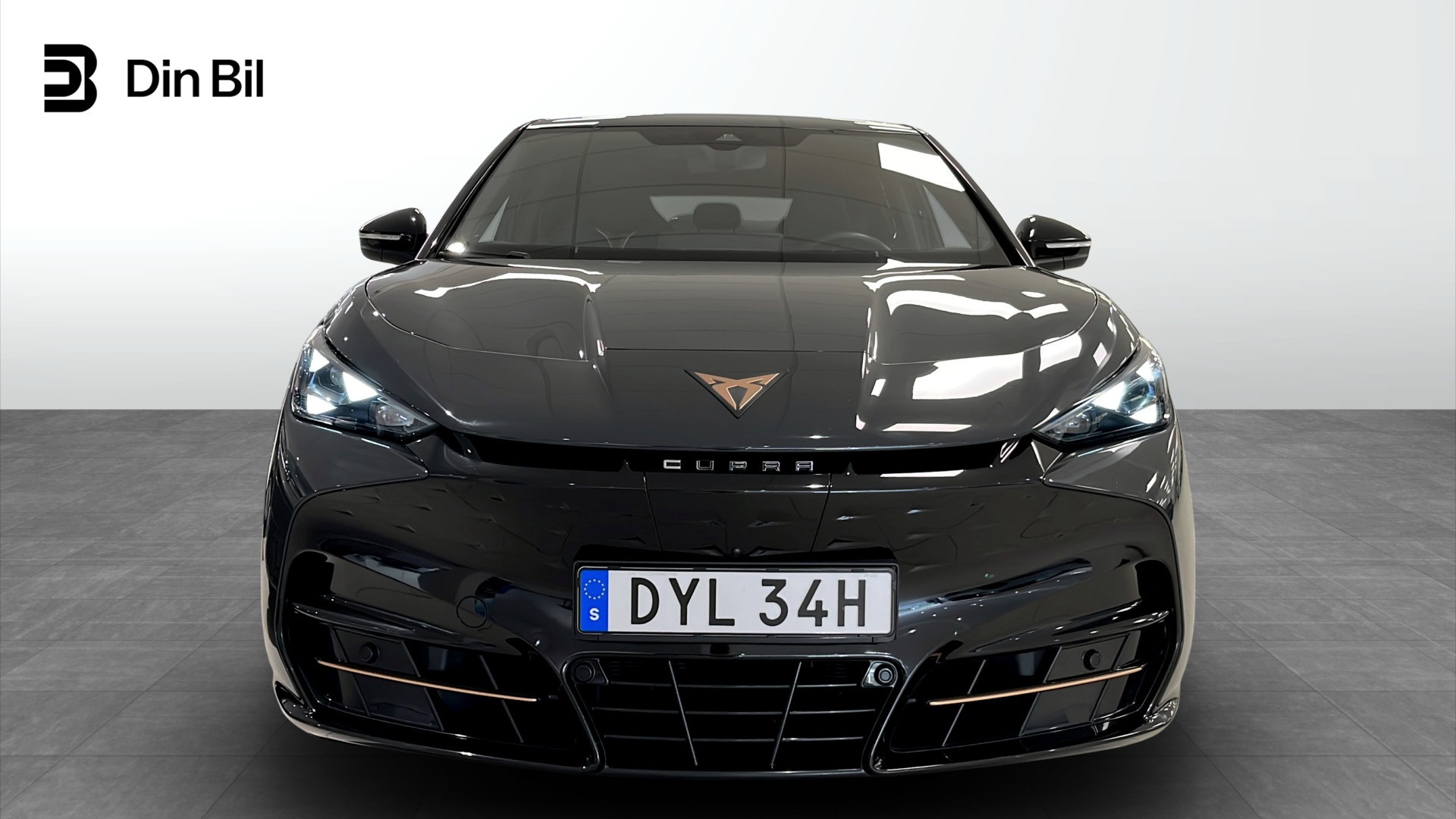 CUPRA Tavascan DYL34H