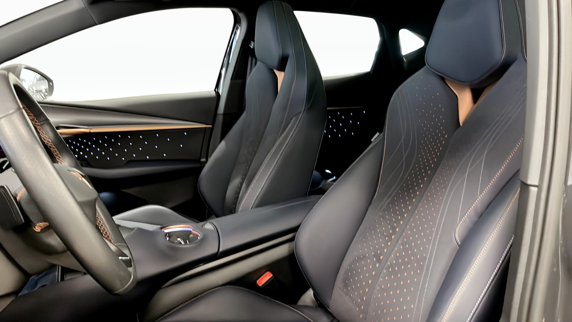 CUPRA Tavascan DYL34H