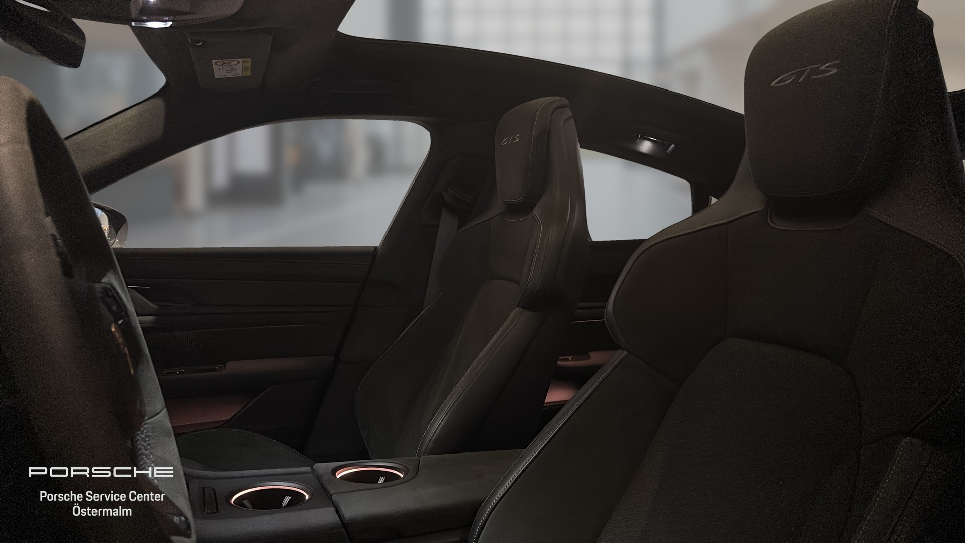 Porsche Taycan DYL50M