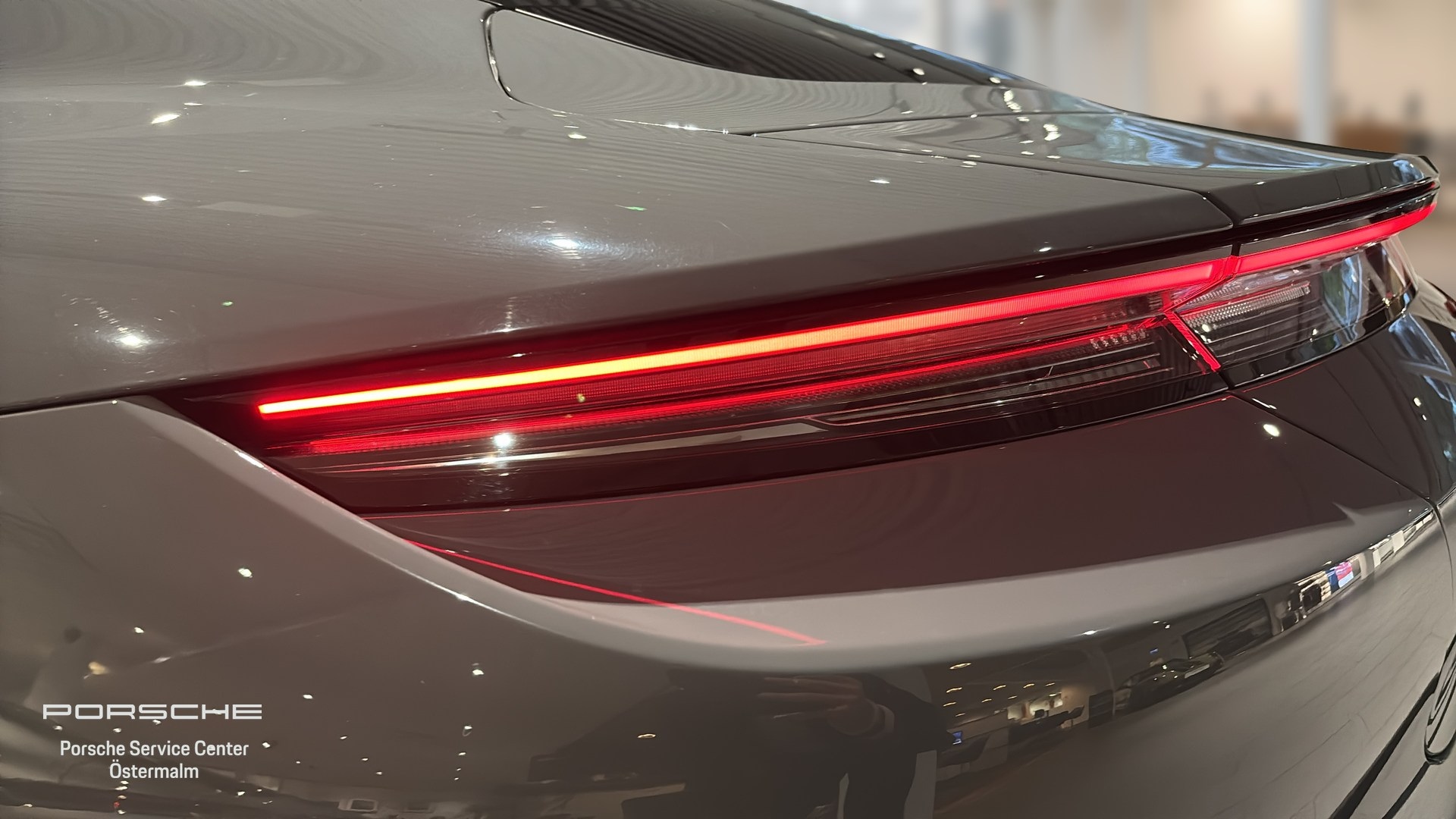 Porsche Taycan DYL50M