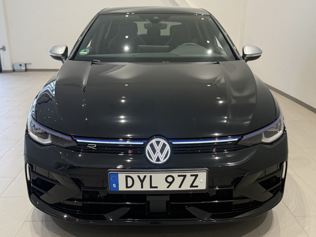 Volkswagen Golf DYL97Z