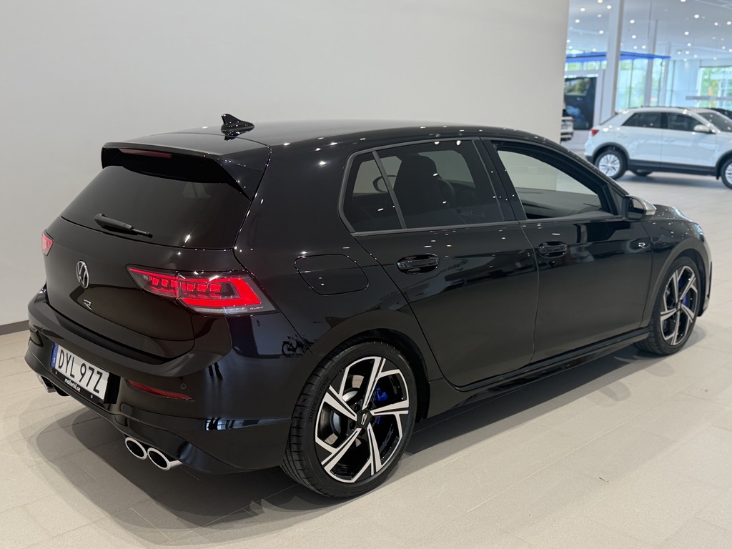 Volkswagen Golf DYL97Z