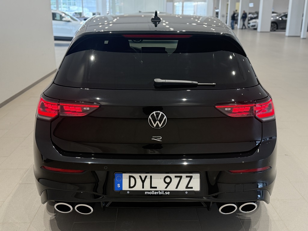 Volkswagen Golf DYL97Z