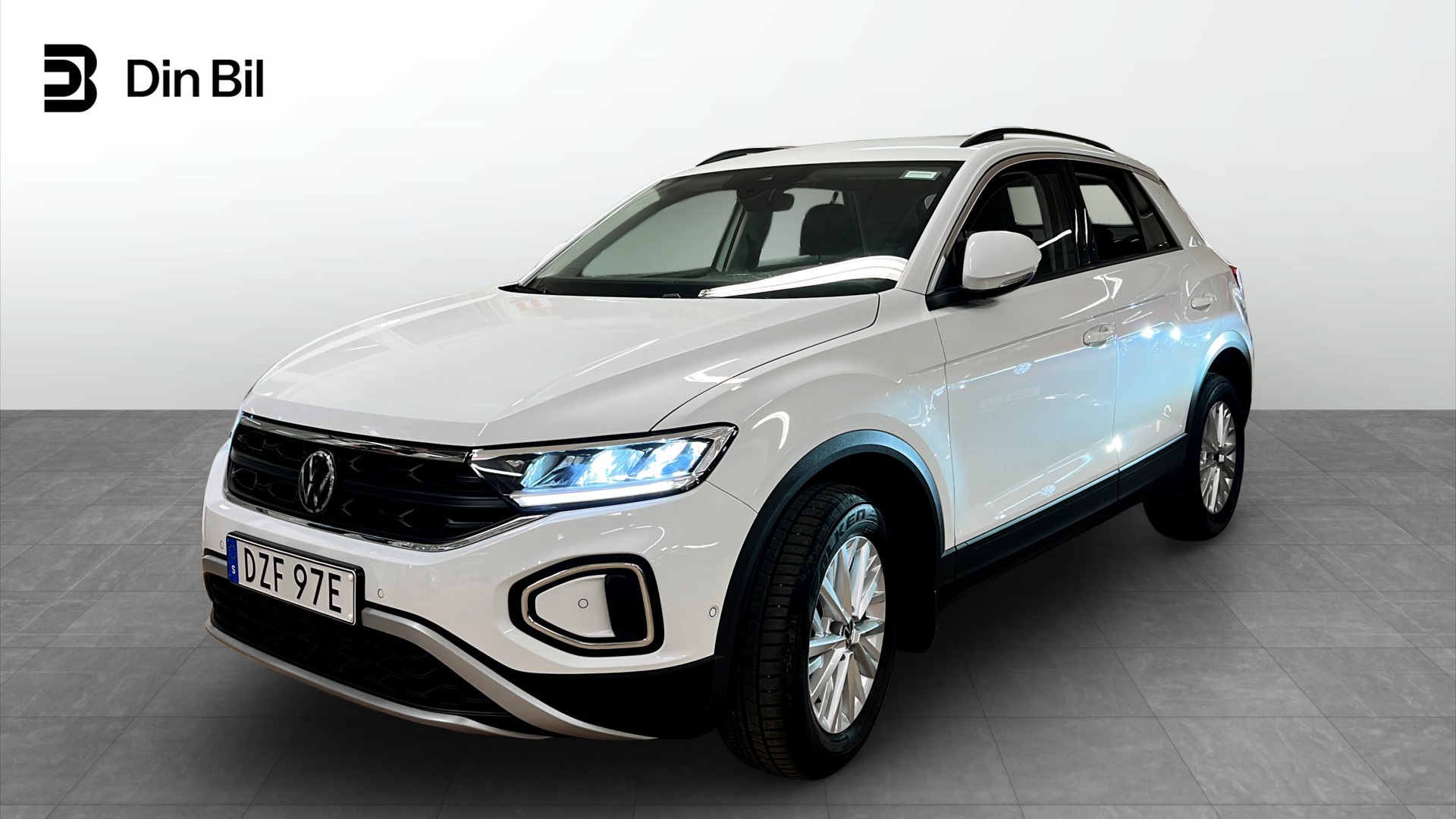 Bild för bil DZF97E