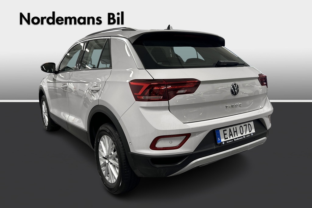 Volkswagen T-Roc EAH07D