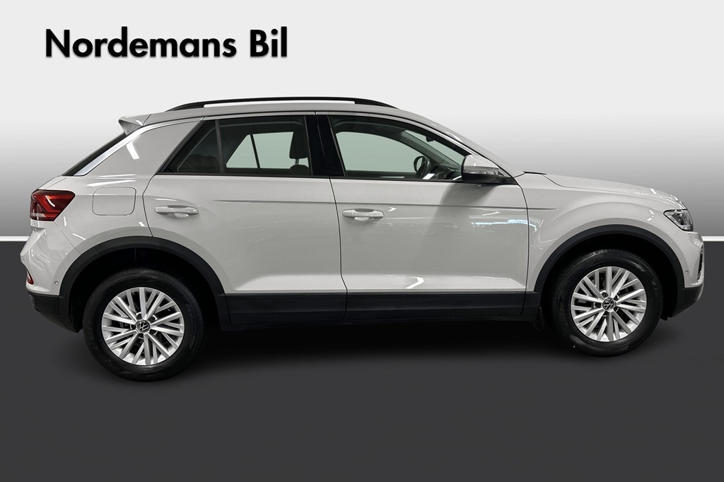 Volkswagen T-Roc EAH07D
