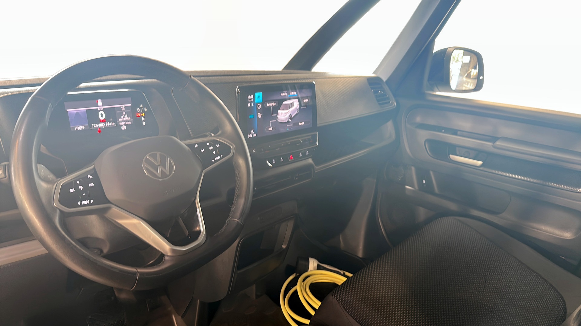 Volkswagen ID. Buzz Cargo EAW00U
