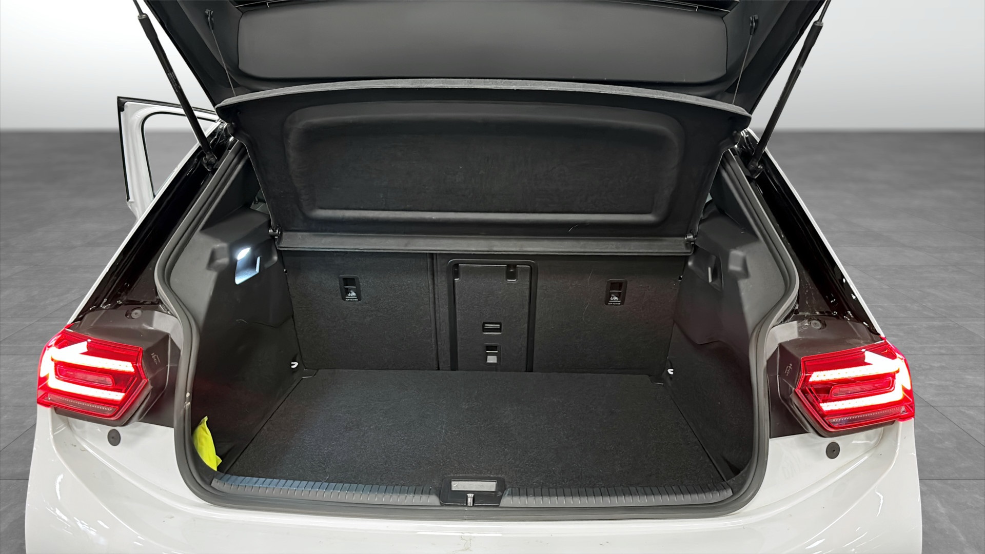 Volkswagen ID.3 EBF62D