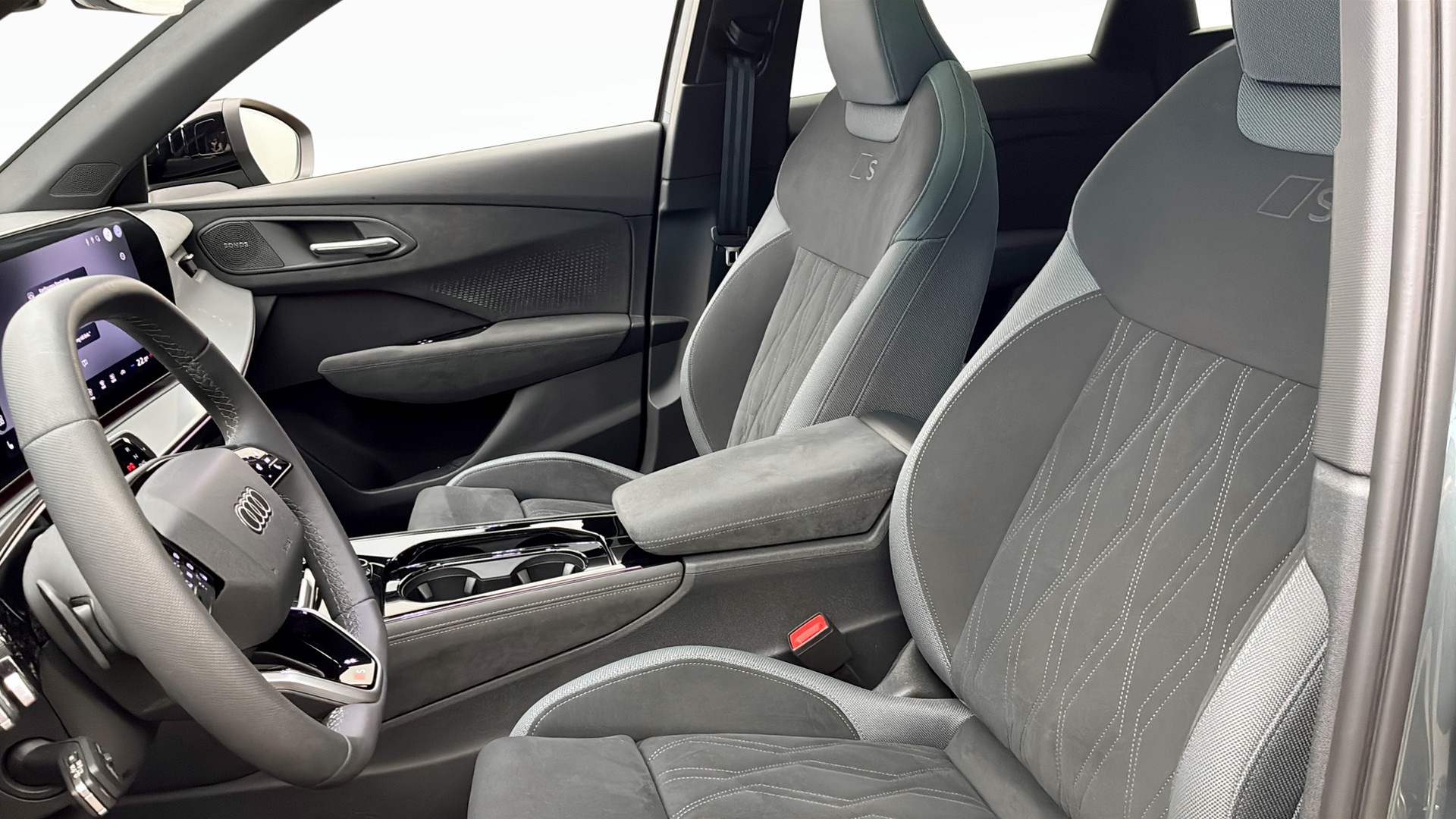 Audi Q3 TFSI e EBP11T