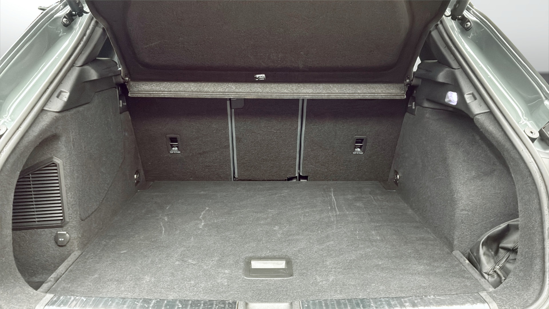 Audi Q3 TFSI e EBP11T